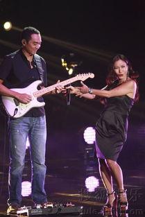 江苏卫视周五娱乐,精彩纷呈，笑料不断