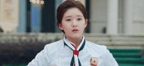 杨洋的身世背景,从平凡家庭走出的璀璨明星之路