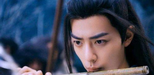 肖战出道四年的照片,从青涩少年到璀璨明星的成长之路